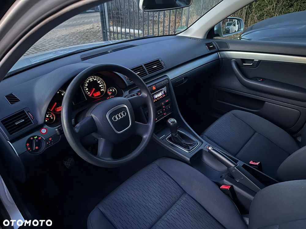 Audi A4 Avant - 12