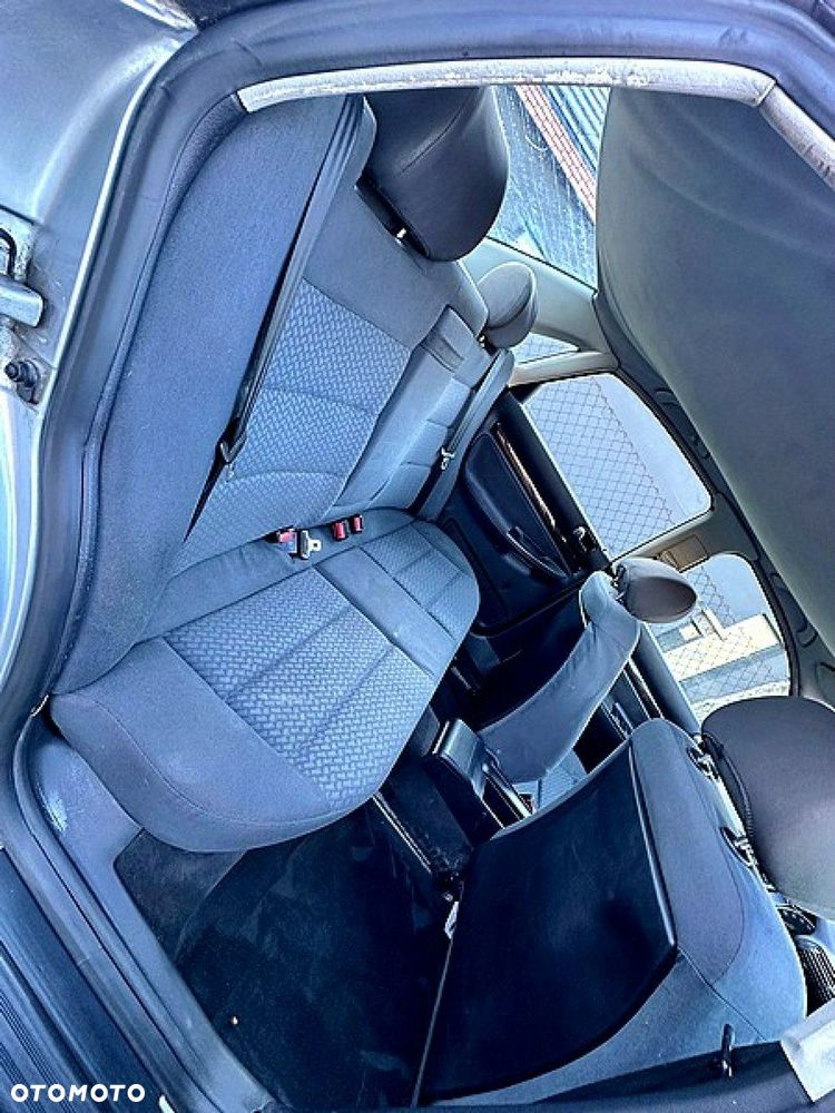 Audi A4 Limousine - 7