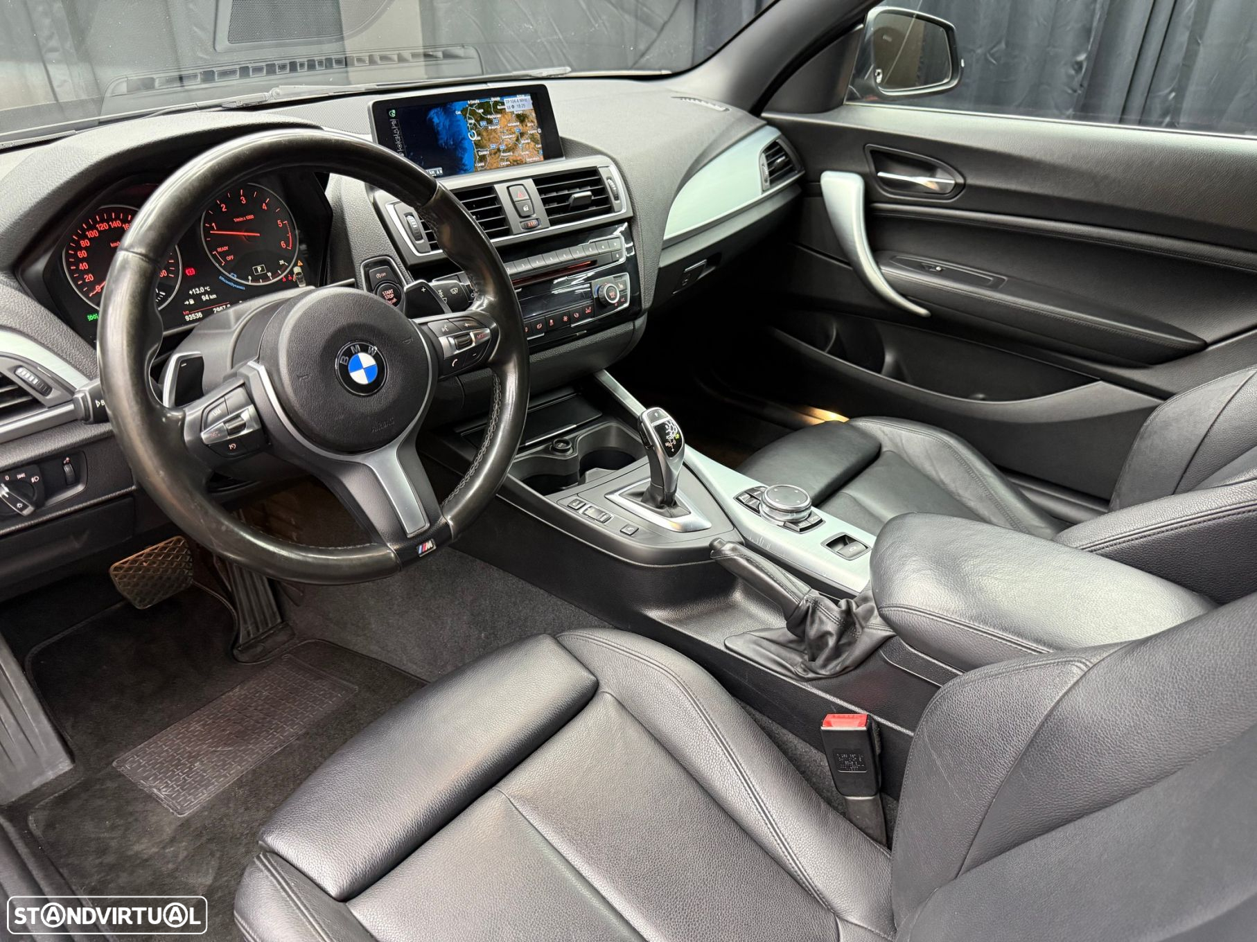BMW 220 d Cabrio Pack M Auto - 6