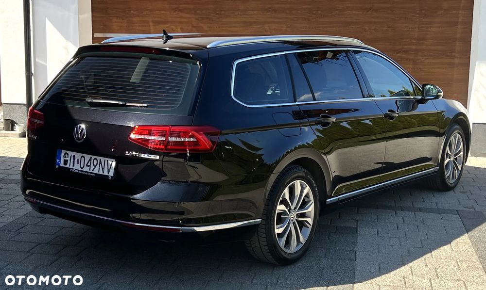 Volkswagen Passat 2.0 TDI BMT Highline - 36