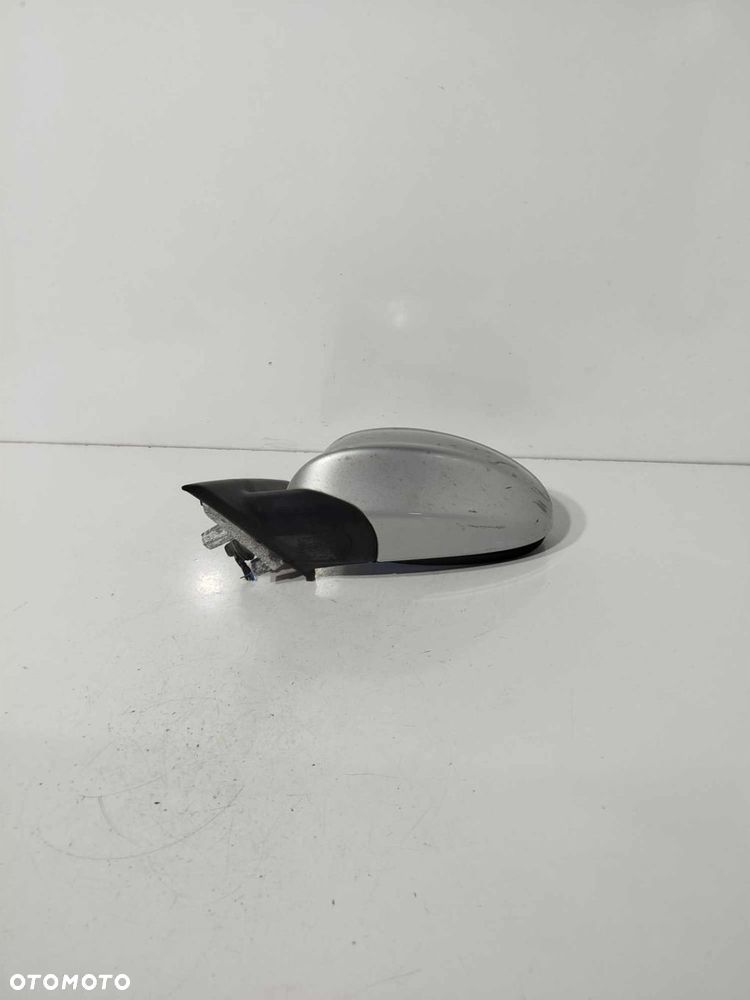 LUSTERKO LEWE BMW 3 E90 05-11 5 PIN - 2