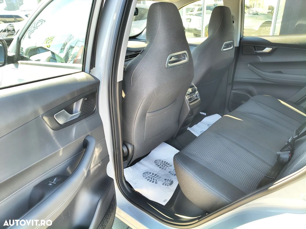 Chery Tiggo 4 1.5 TGDI DHT HEV Comfort - 9