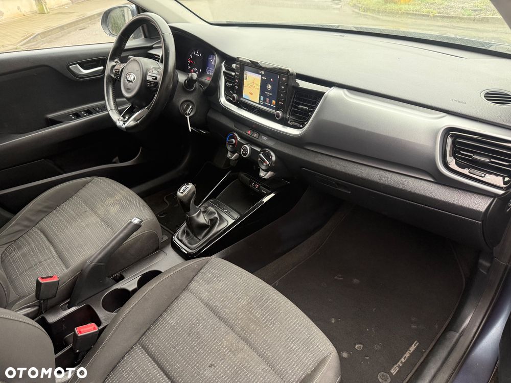 Kia Stonic 1.0 T-GDI 120 Spirit - 22