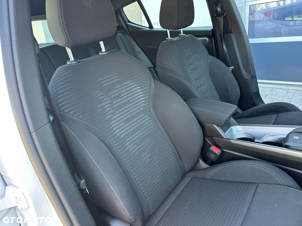 Alfa Romeo Tonale 1.5 T4 GSE mHEV Super DCT - 20