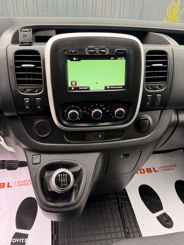 Renault Trafic 2.0 Blue dCi 146 Furgon Cabina Dubla L2H1 Authentique - 5