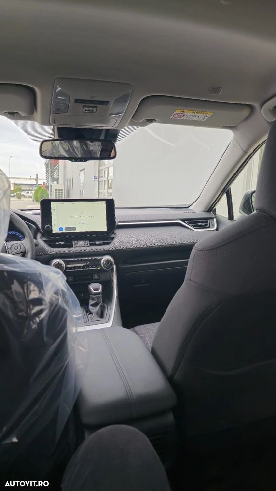 Toyota RAV4 - 12