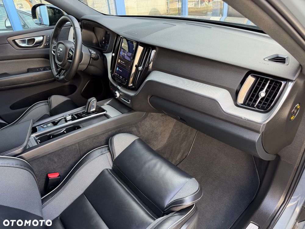 Volvo XC 60 B4 B Inscription - 23