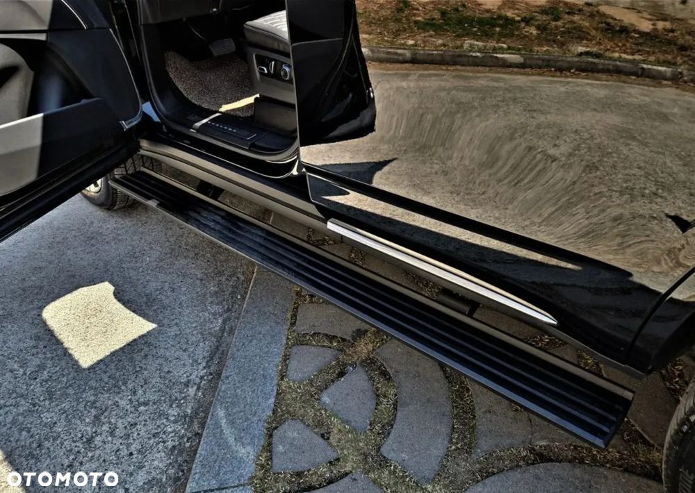 Cadillac Escalade 6.2 V8 AWD AT Premium - 19