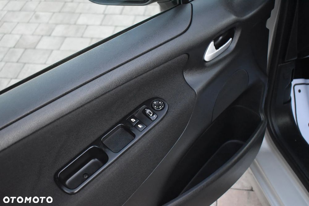 Peugeot 207 75 Urban Move - 16