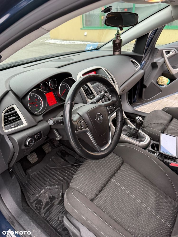 Opel Astra 1.4 T Edition 150 - 6