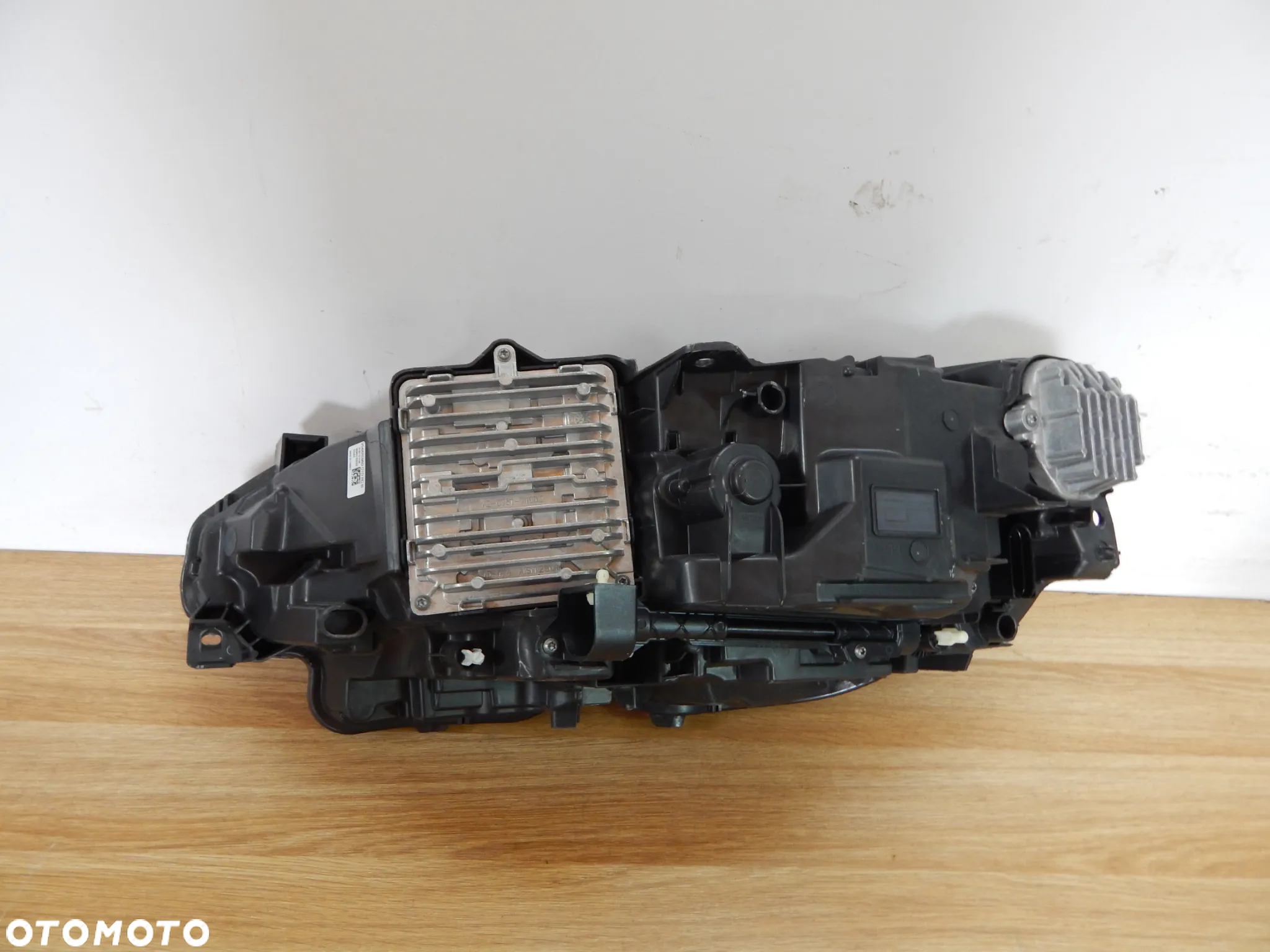 Lampa prawy przód Full Led Volvo V90 S90 16-23 EU Łuków części - 4