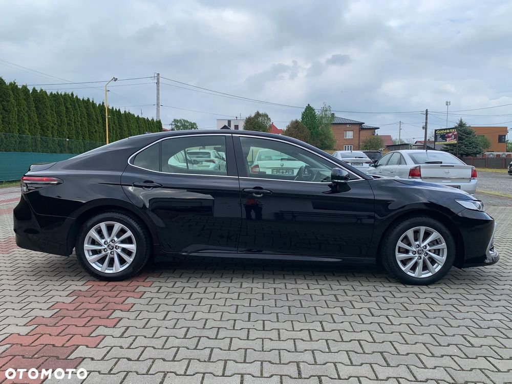 Toyota Camry 2.5 Hybrid Comfort CVT - 12
