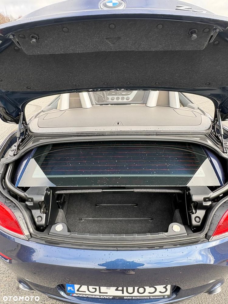 BMW Z4 35is sDrive - 23
