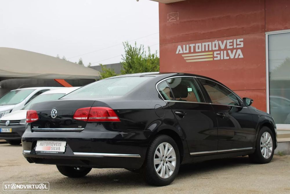 VW Passat 1.6 TDI Confortline - 10