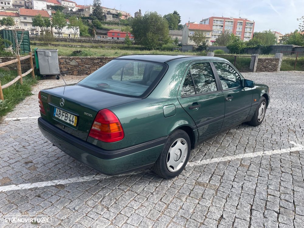 Mercedes-Benz C 220 - 6