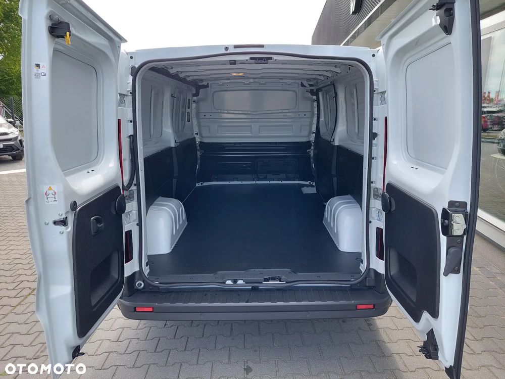 Renault Trafic L2H1 2.0 dCi 130KM - 7