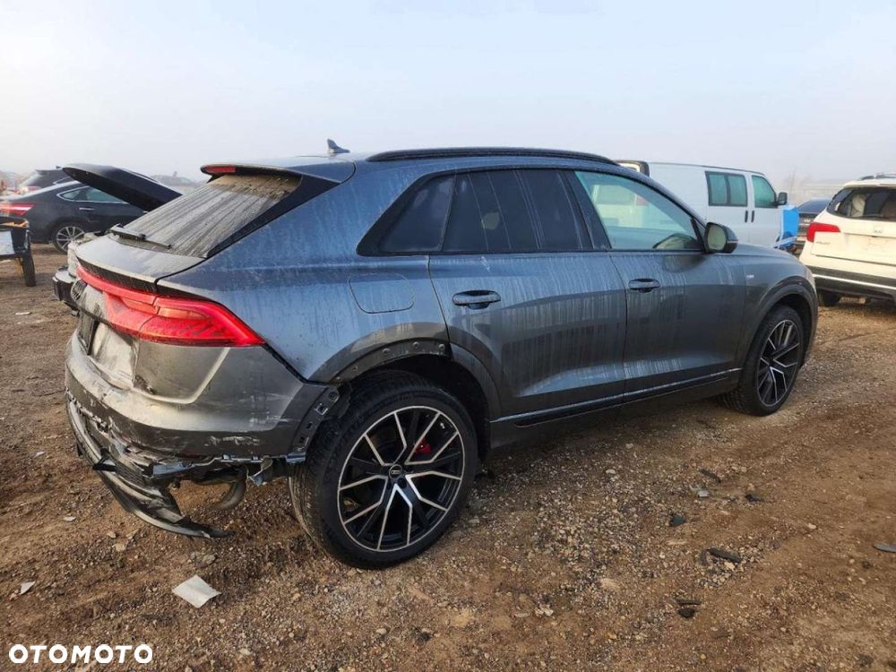 Audi Q8 - 3