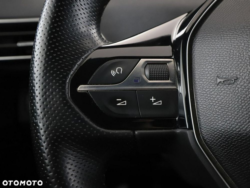 Peugeot 3008 2.0 BlueHDi Allure S&S - 34