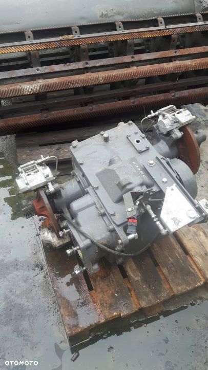 Skrzynia hydrostat KOMBAJN ZBOŻOWY FENDT 6335C 15r - 3