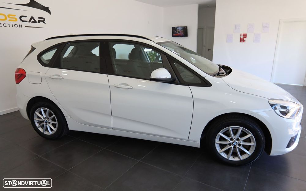 BMW 216 Active Tourer d Aut. Luxury Line - 6
