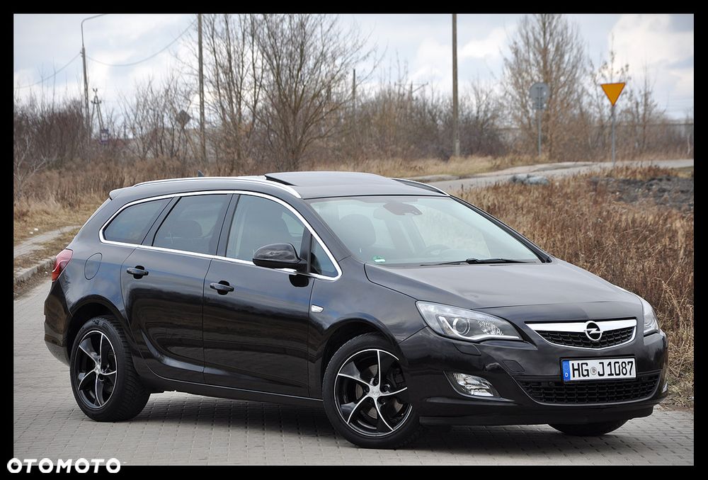 Opel Astra 1.6 Turbo Innovation - 2