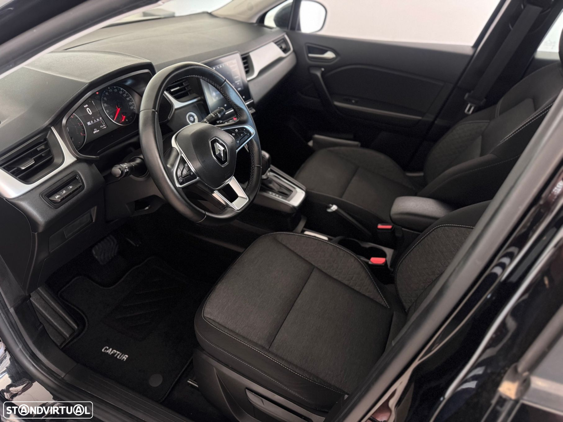 Renault Captur - 9