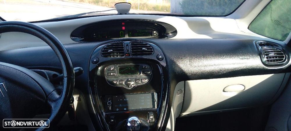 Citroën Xsara Picasso 1.6 Exclusive - 7