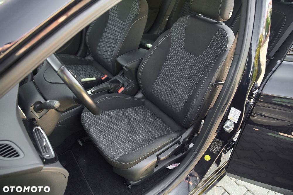 Opel Astra 1.6 D Start/Stop Edition - 29