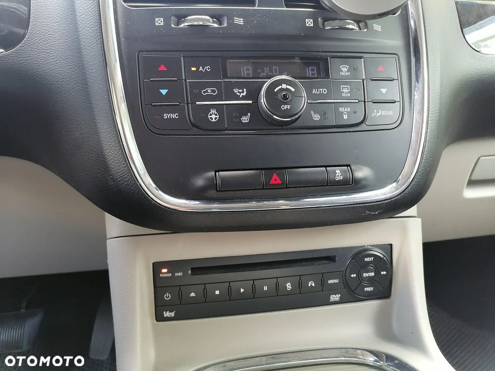 Lancia Voyager 2.8CRD Platinum - 20