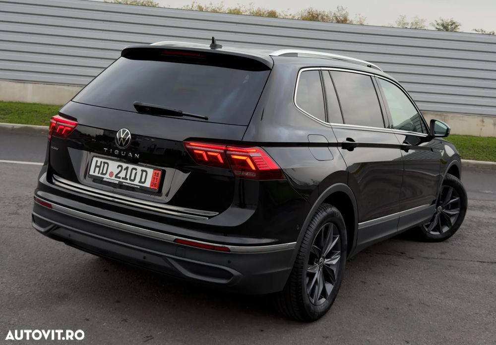 Volkswagen Tiguan - 4