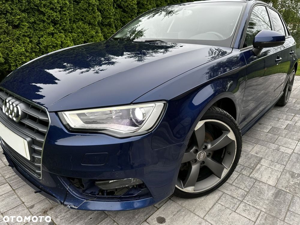 Audi A3 Sportback 1.6 TDI (clean diesel) S line Sportpaket - 2