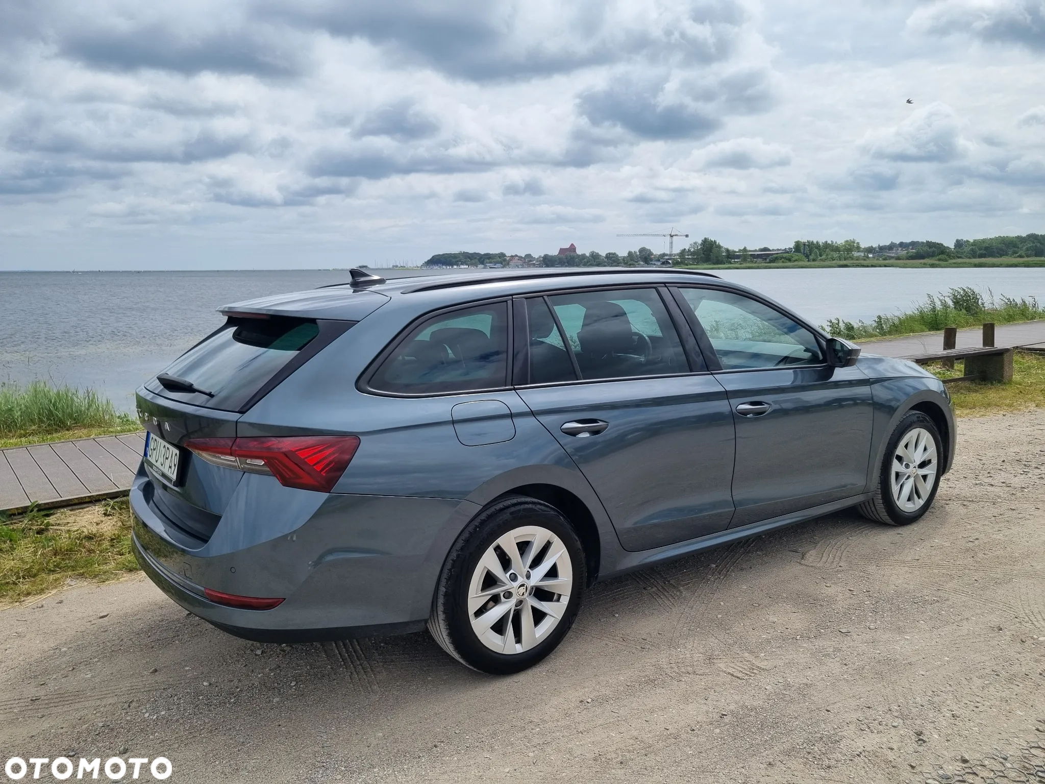 Skoda Octavia 2.0 TDI Ambition DSG - 12