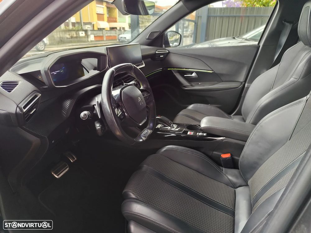 Peugeot 2008 1.5 BlueHDi GT Line EAT8 - 6