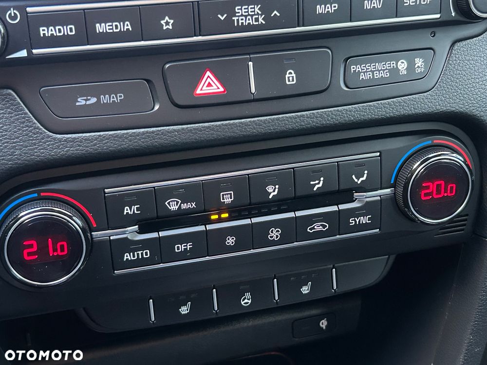 Kia Ceed 1.4 T-GDI OPF Platinum Edition - 36
