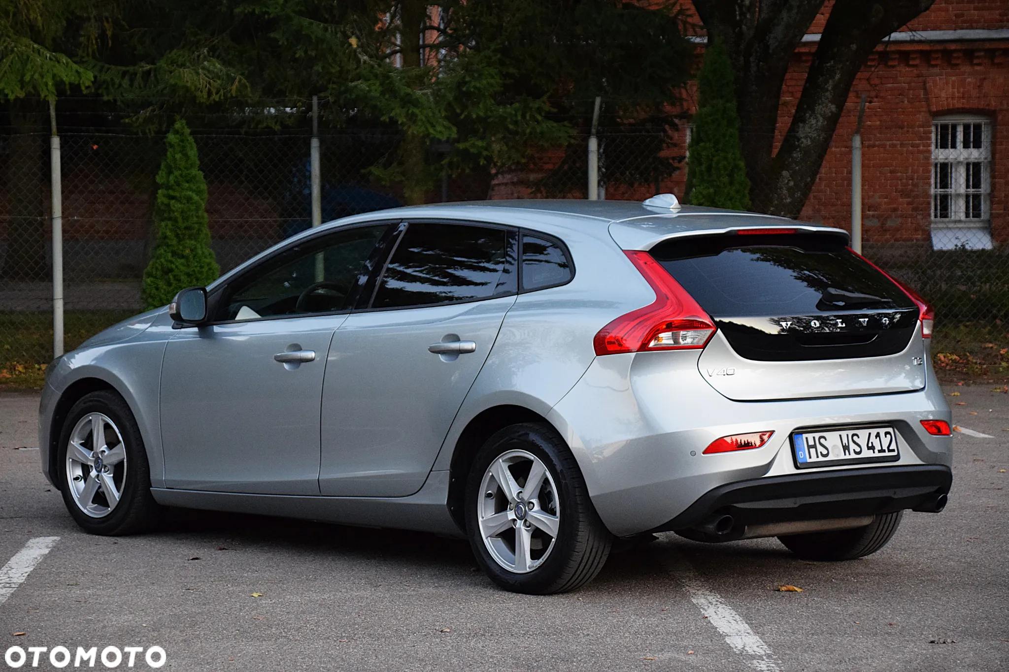 Volvo V40 T3 Momentum - 18