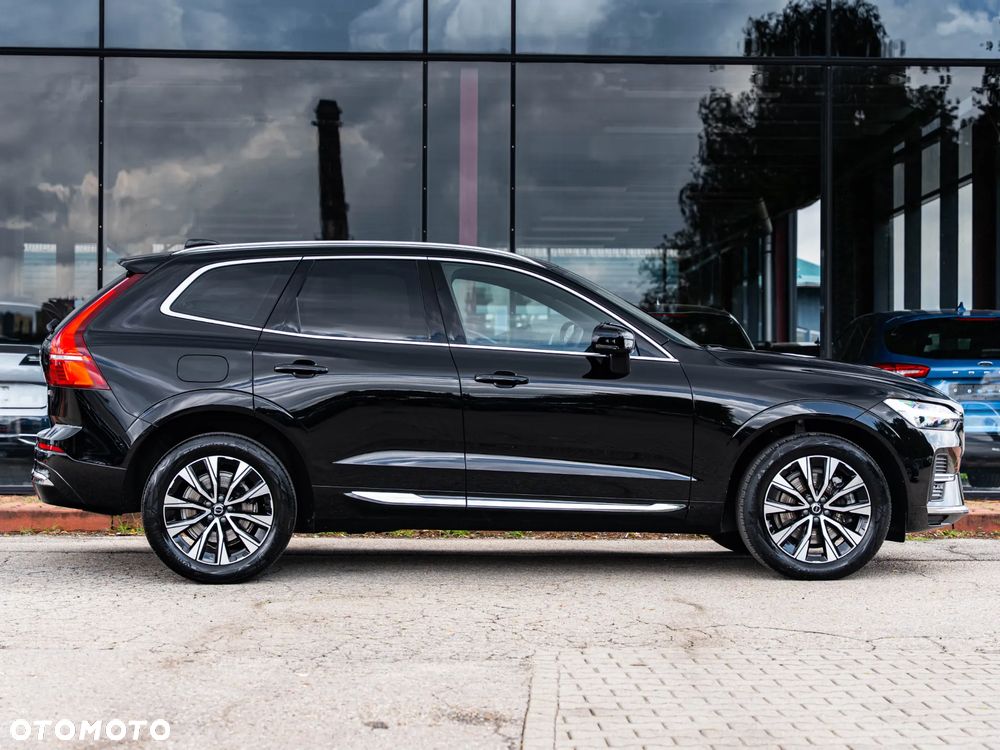 Volvo XC 60 B4 D AWD Ultimate Bright - 16