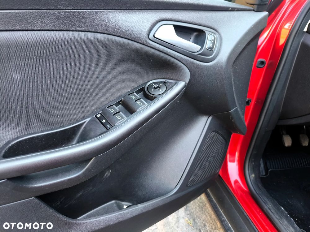 Ford Focus 1.0 EcoBoost Edition - 16