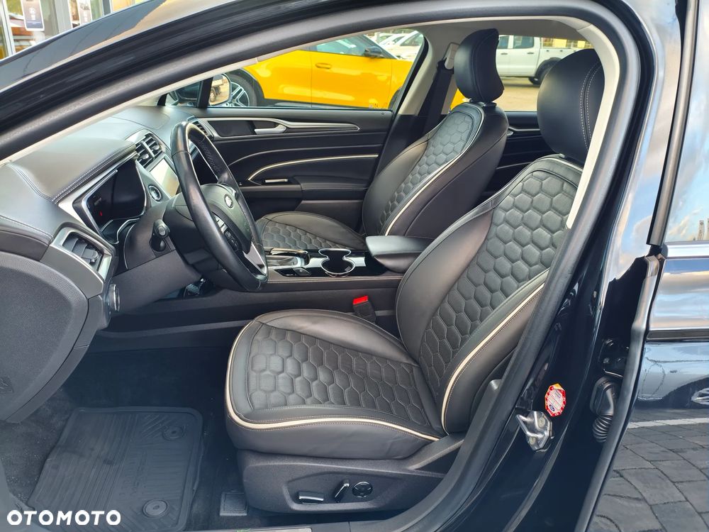 Ford Mondeo 2.0 Hybrid Vignale - 9