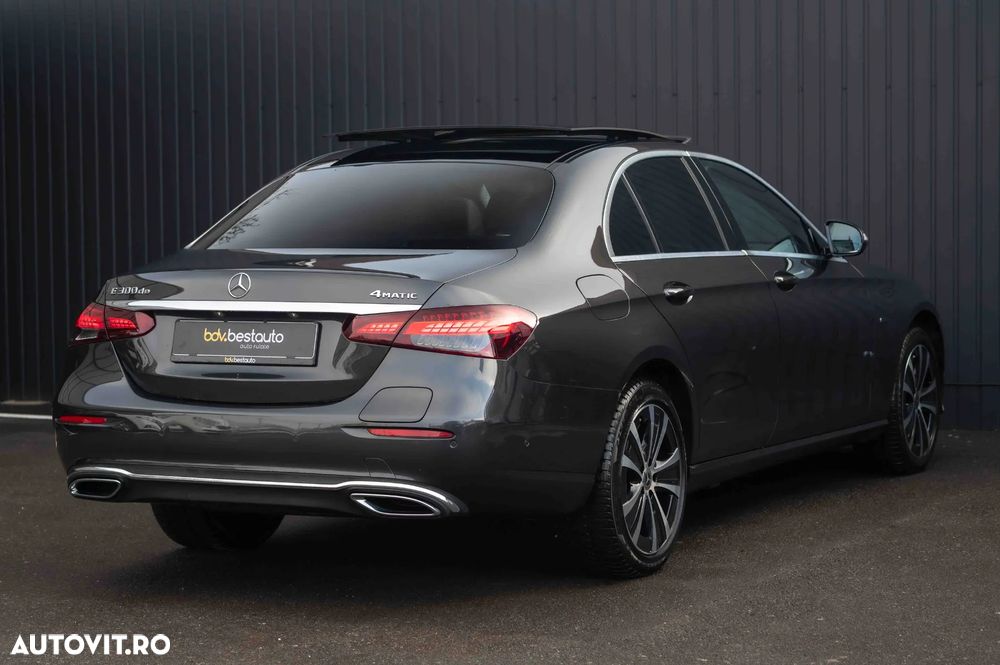 Mercedes-Benz E 300 de 4Matic 9G-TRONIC Avantgarde - 8