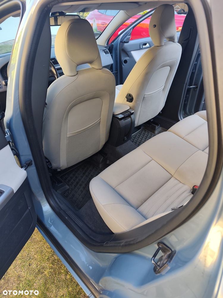 Volvo V50 - 11