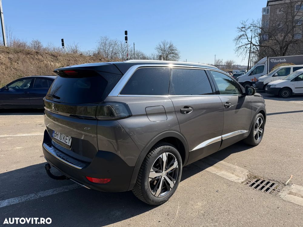 Peugeot 5008 - 10