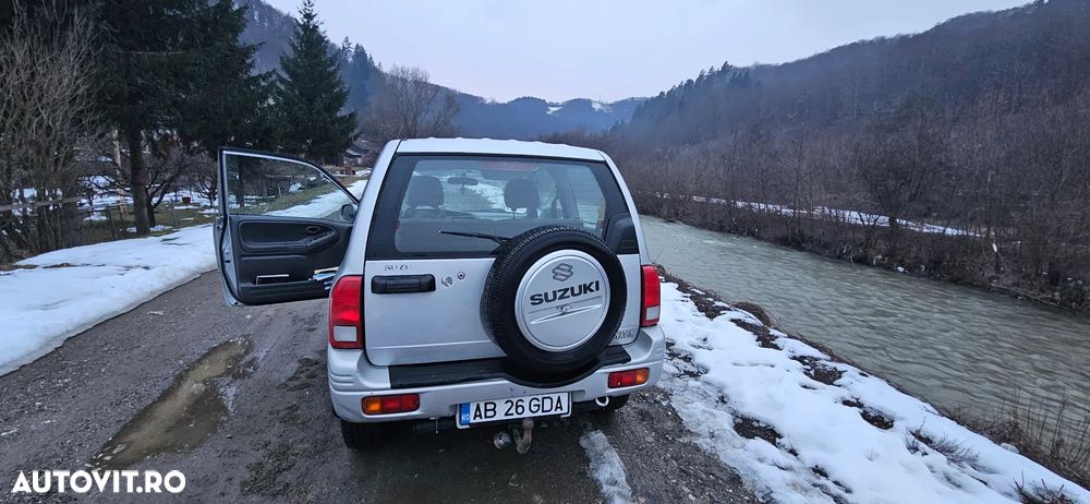 Suzuki Grand Vitara 1.6 - 14