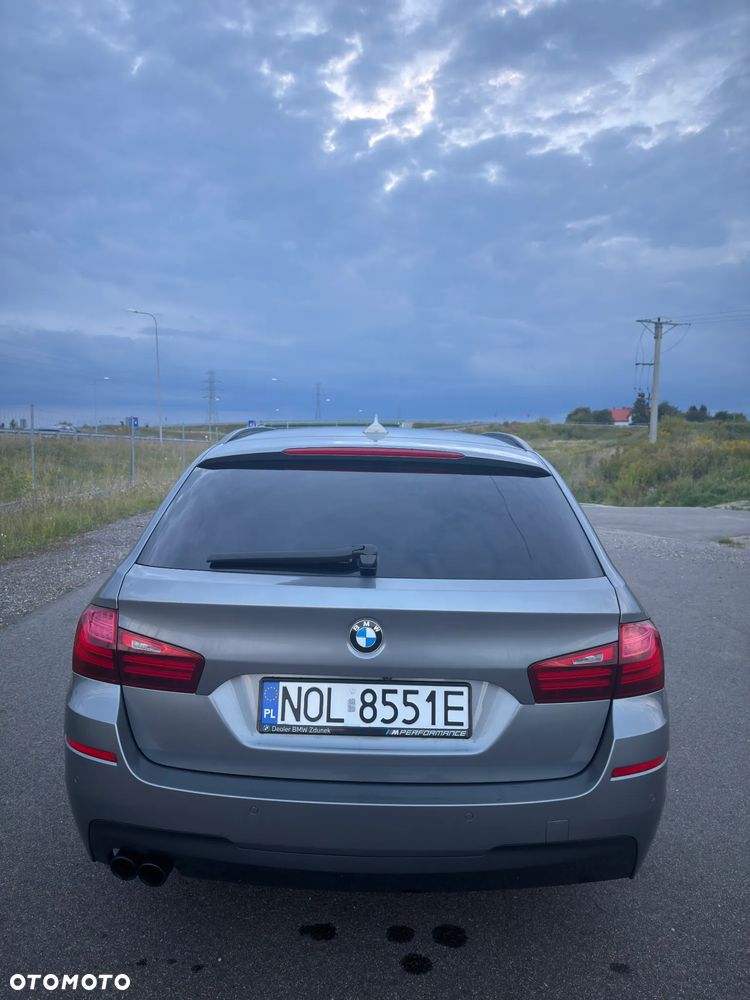 BMW Seria 5 525d - 6