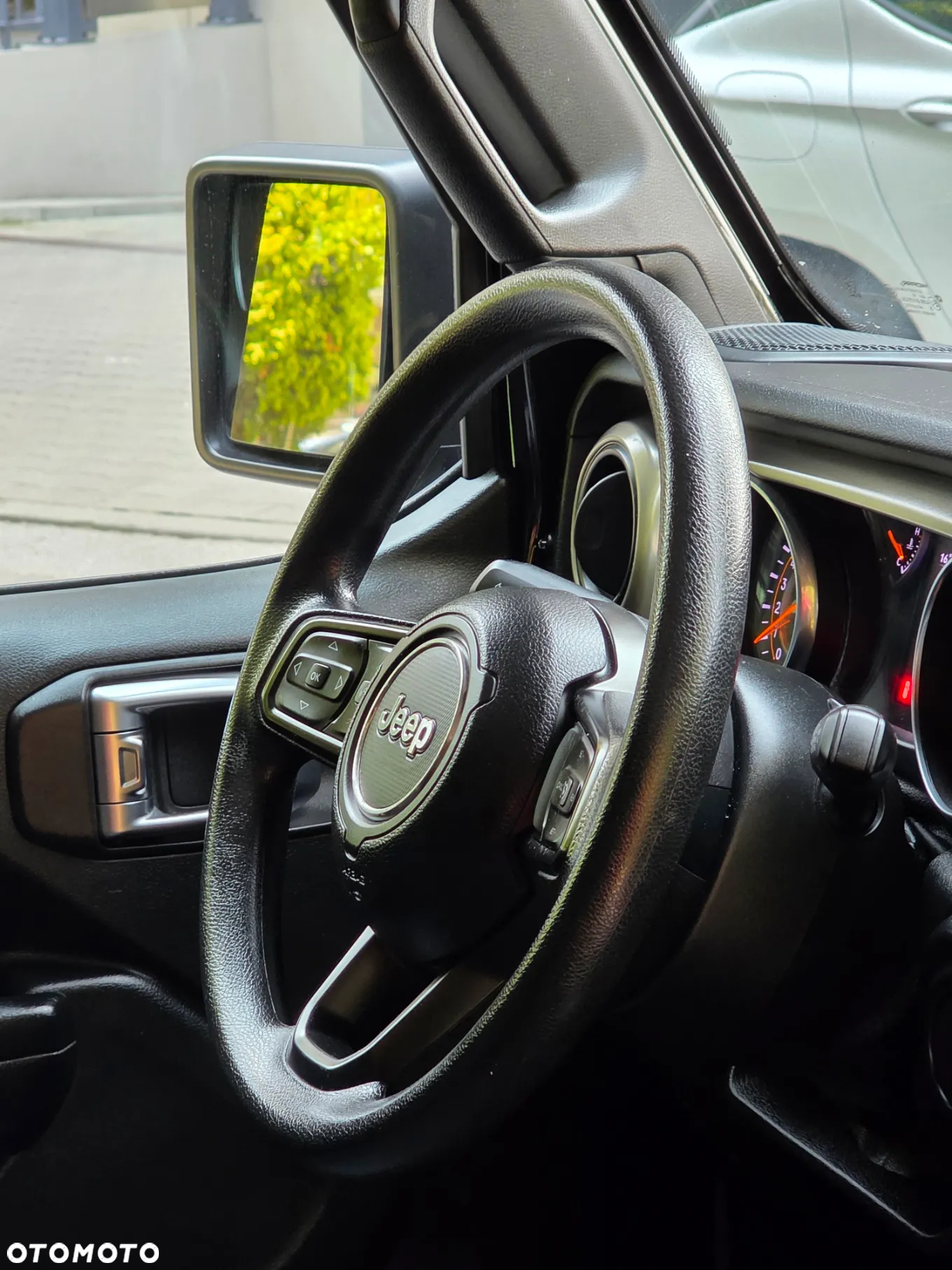 Jeep Wrangler GME 2.0 Turbo Sport - 17