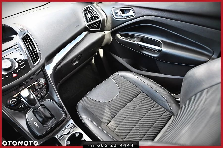 Ford Kuga 2.0 TDCi 4x4 Titanium - 21