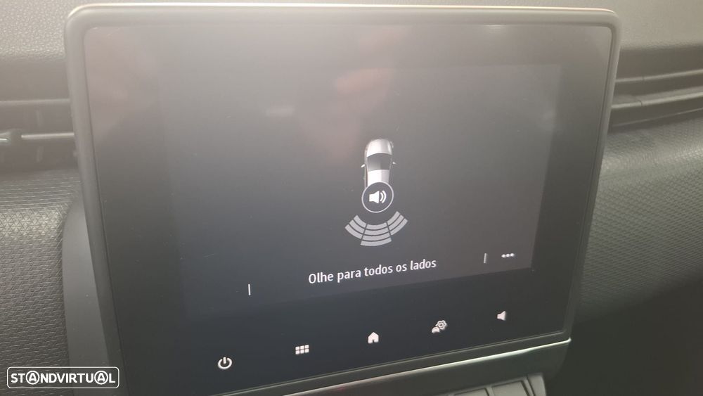Renault Clio 1.0 TCe Intens Bi-Fuel - 17