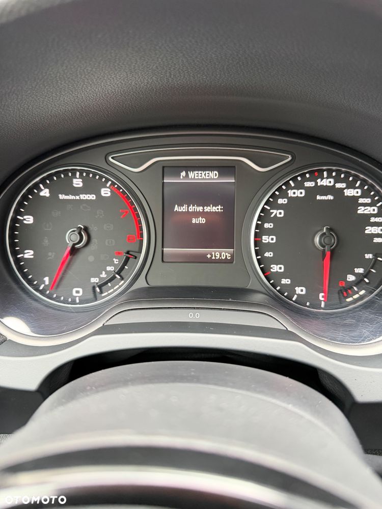 Audi A3 Sportback - 12
