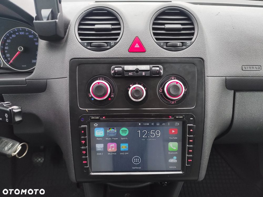 Volkswagen Caddy Life - 17