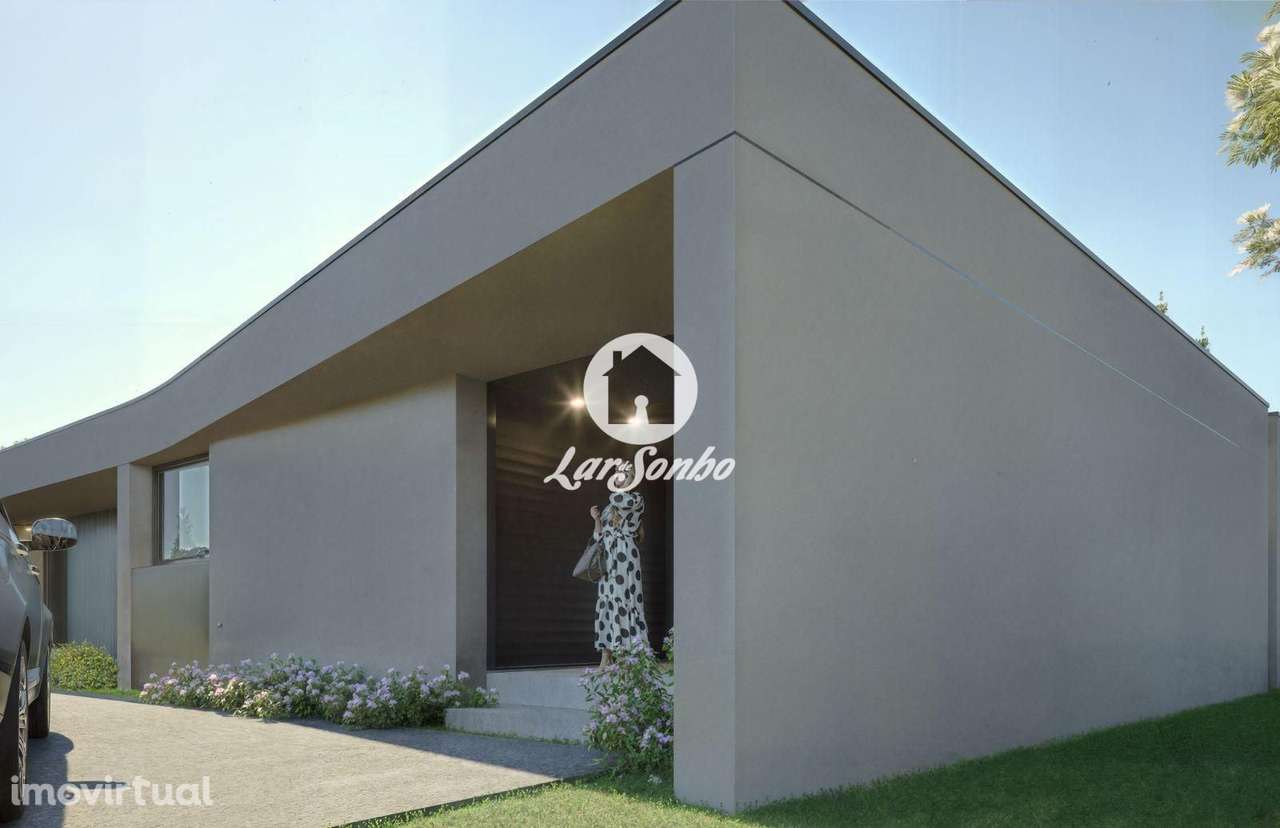 Moradia Térrea de Luxo T3 mais Casa T1, piscina e Garagem para 2 Ca... - Grande imagem: 3/26