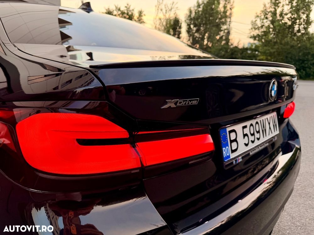 BMW M5 M550i xDrive AT - 10